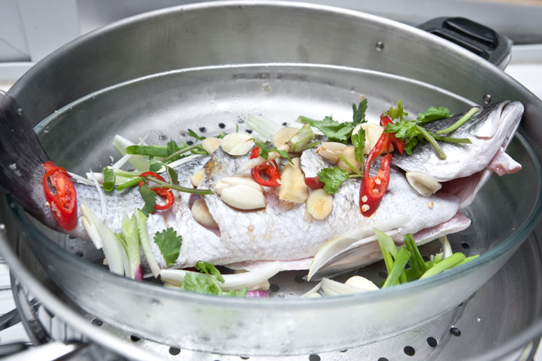 How to steam fish - Discover Seafood